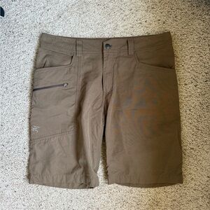 Arc'teryx Men's Brown Shorts